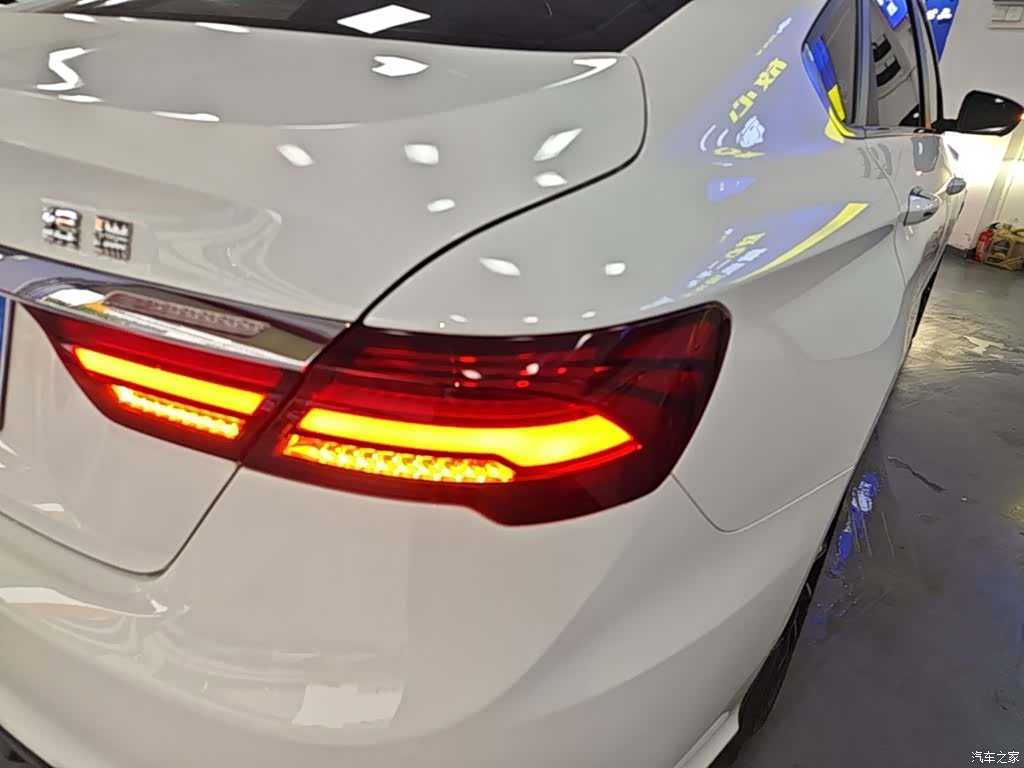 Geely Binray, 2021 8