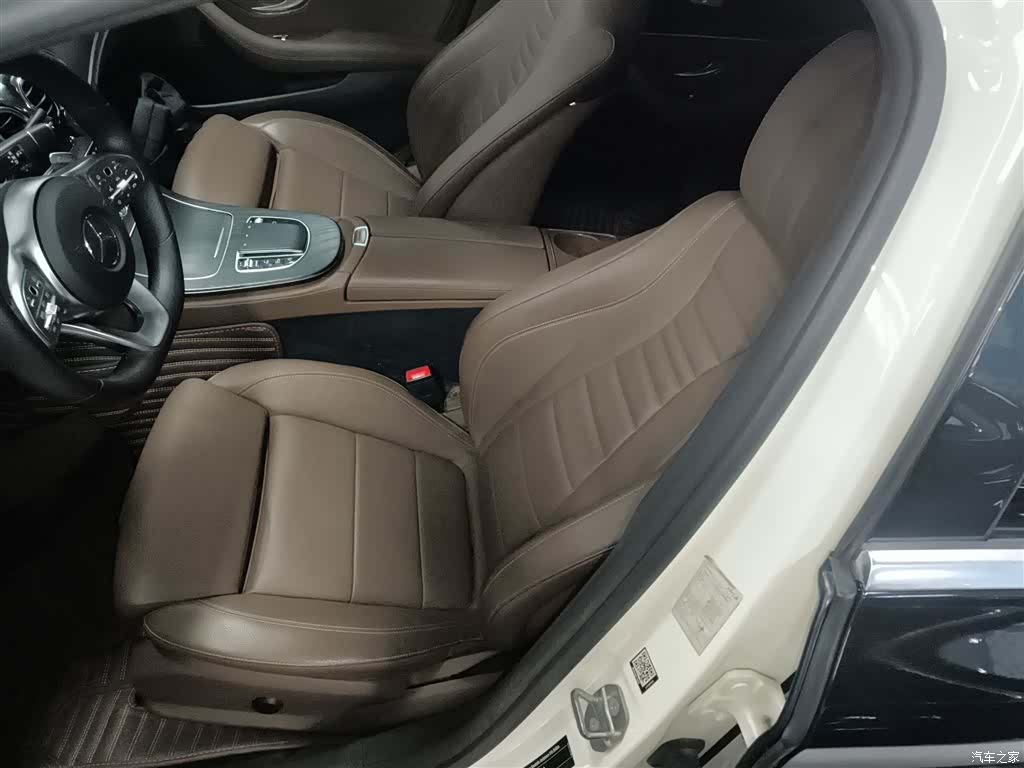 Mercedes-Benz E-Class, 2019 15