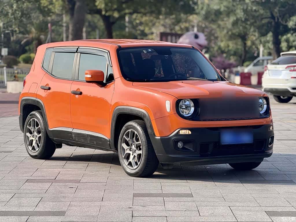 Jeep Renegade, 2017 все фото