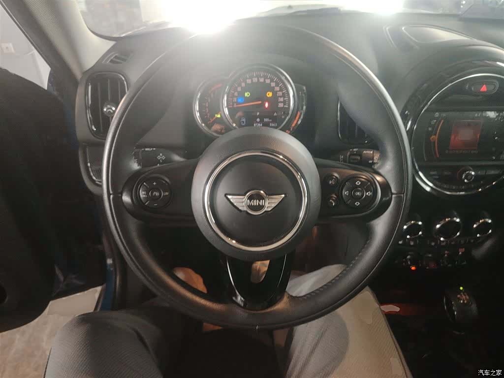 Mini Countryman, 2018 11