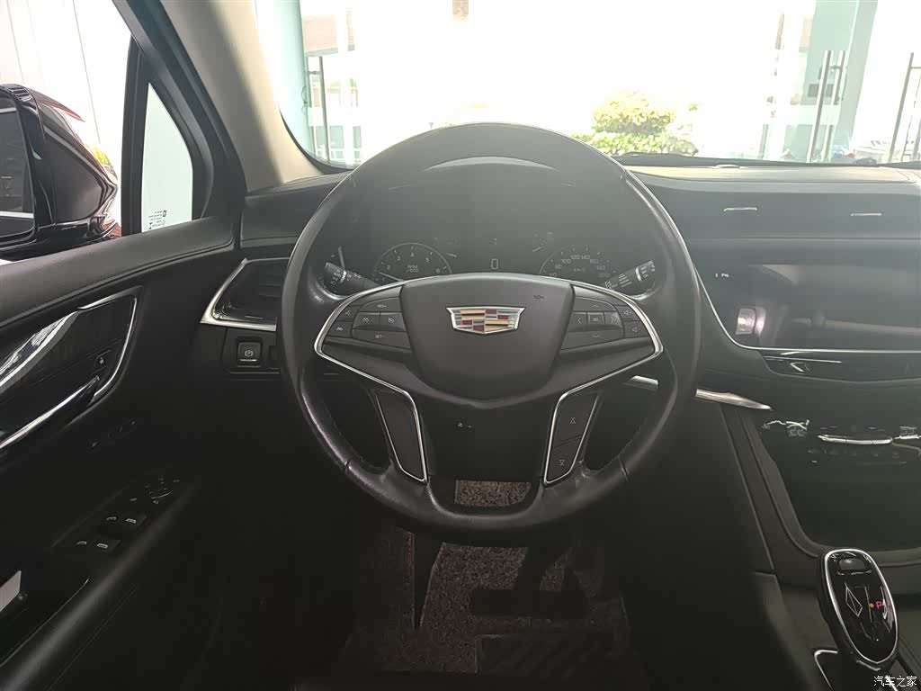 Cadillac XT5, 2018 3