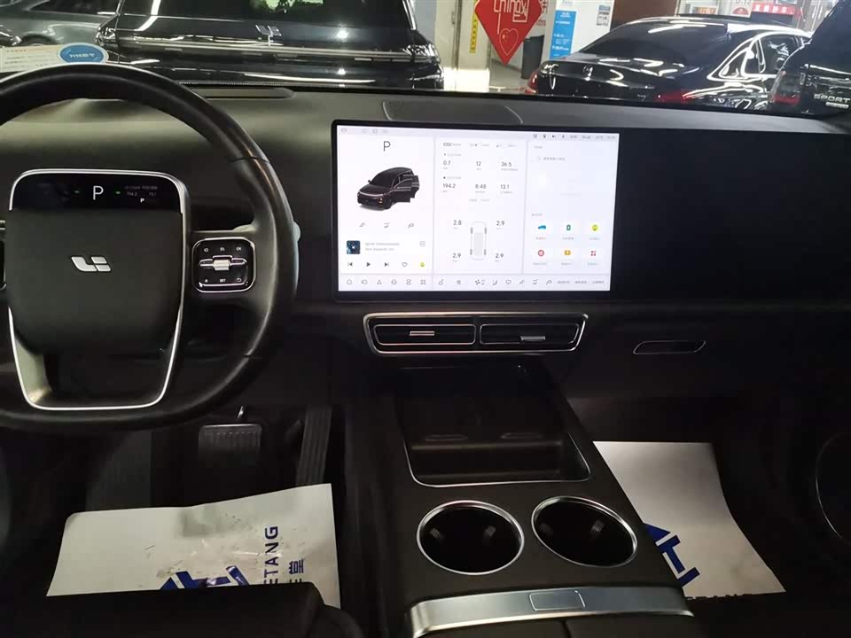 Li Auto Ideal L9 Li Auto Ideal L9