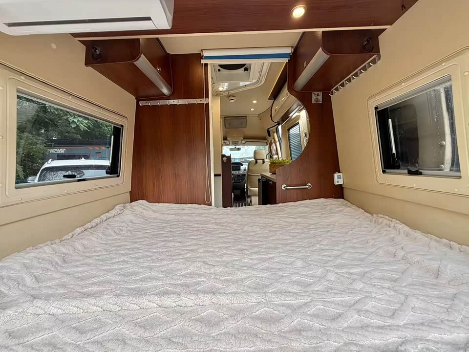 MAXUS SAIC MAXUS V80 RV