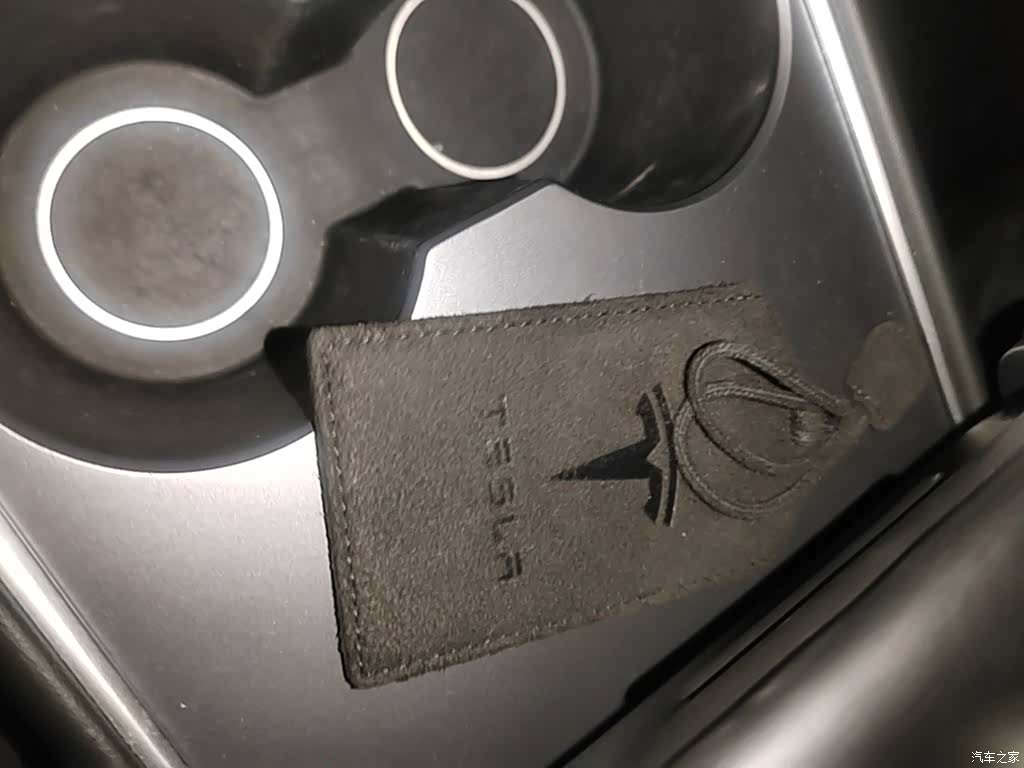 Tesla Model 3, 2023 9