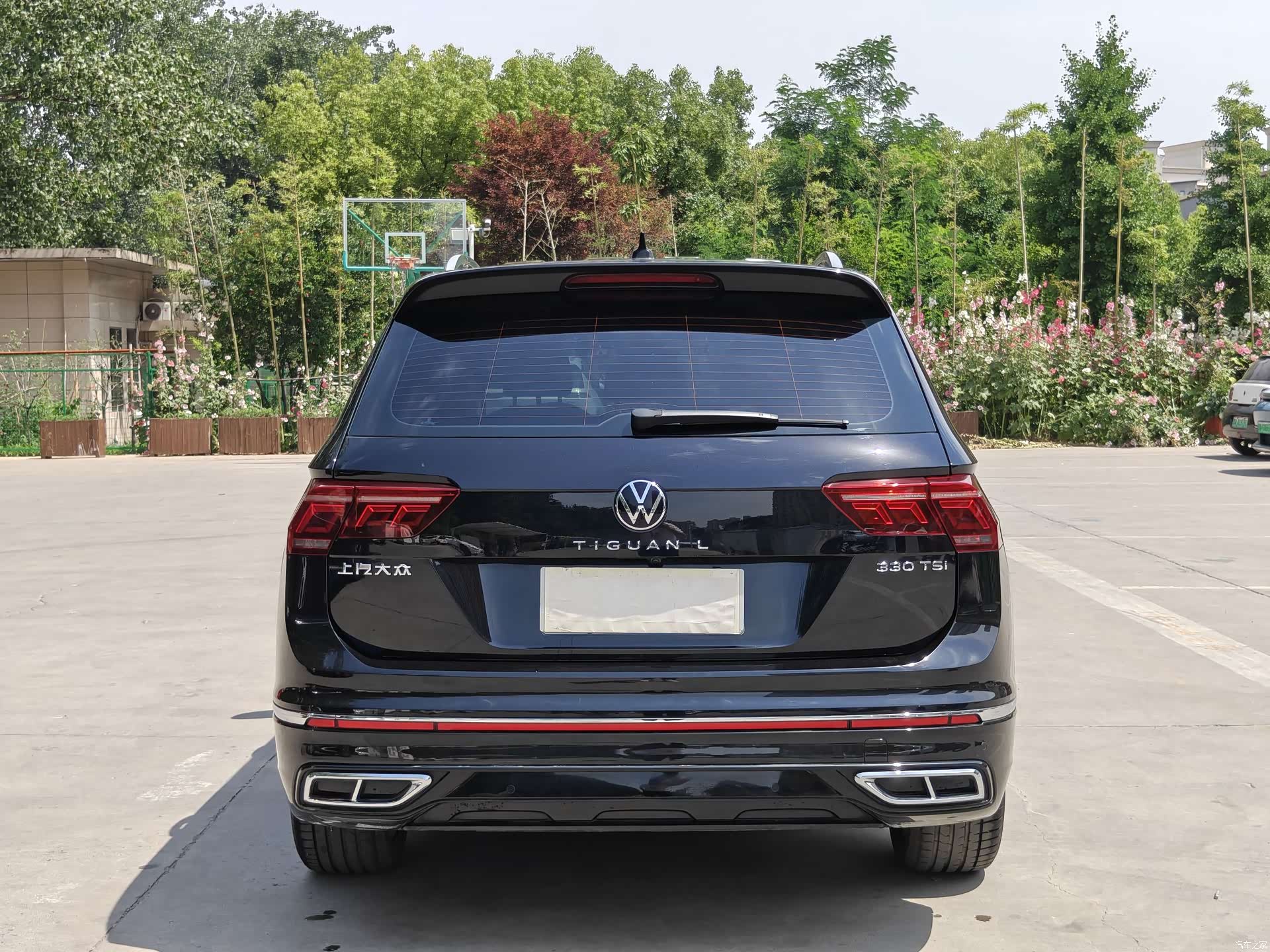 Volkswagen Tiguan L, 2023 все фото