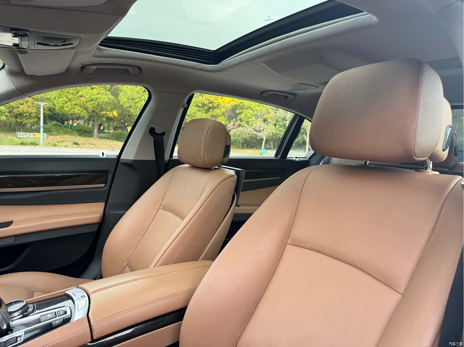BMW 7 Series, 2014 11
