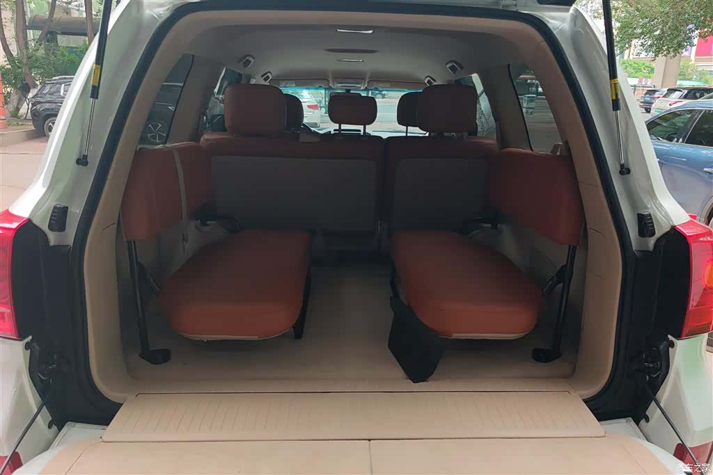 Toyota Land Cruiser, 2015 4
