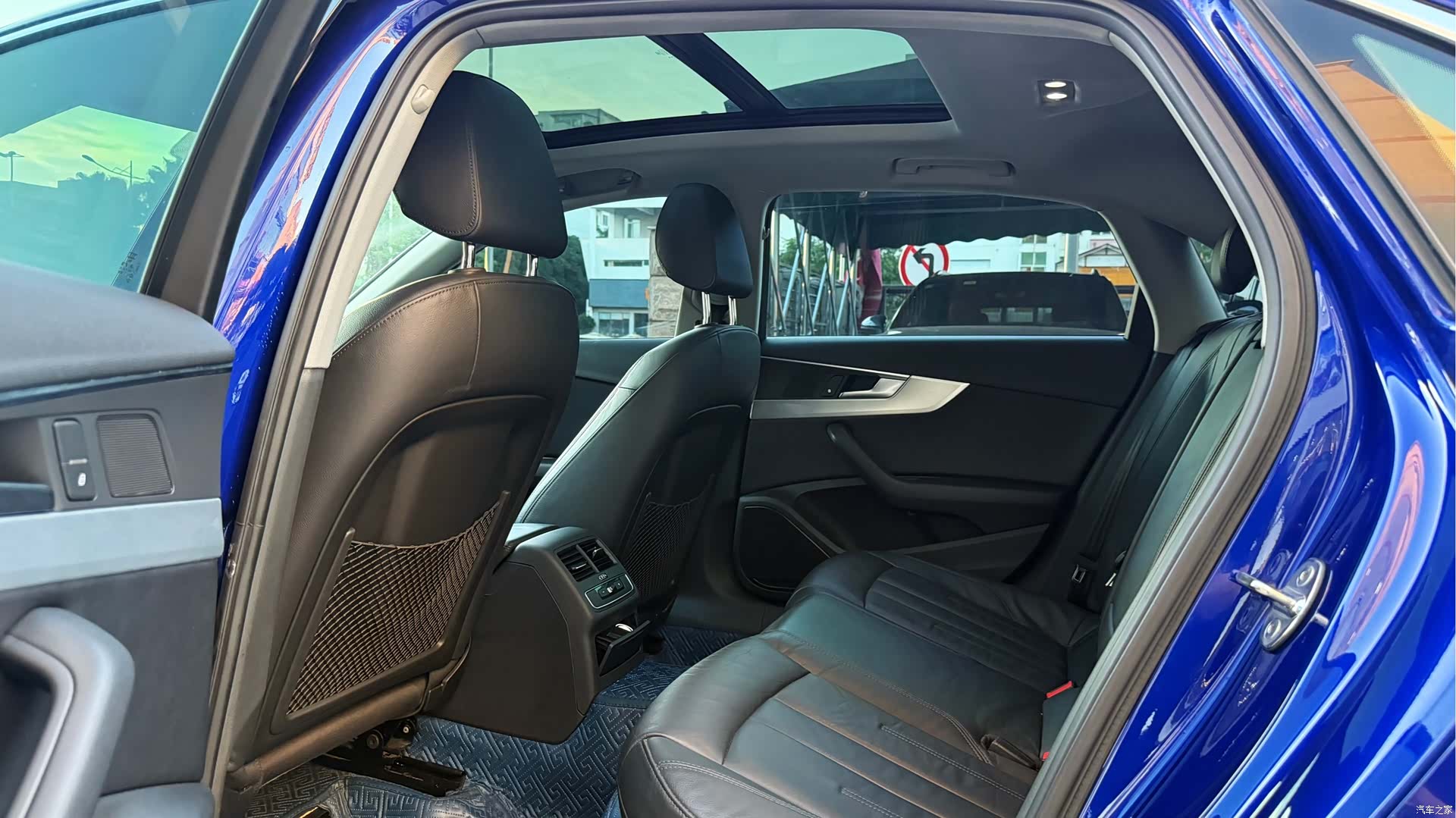 Audi A4L, 2018 8