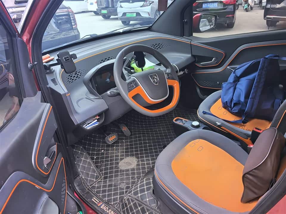 Baoding E100
