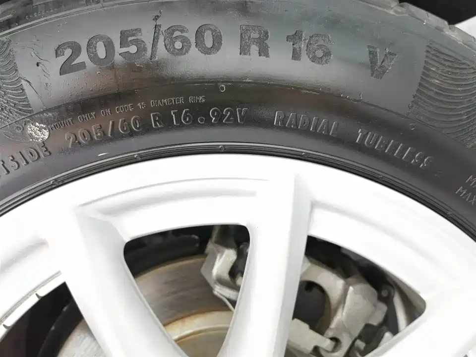 BMW 2 series station wagon