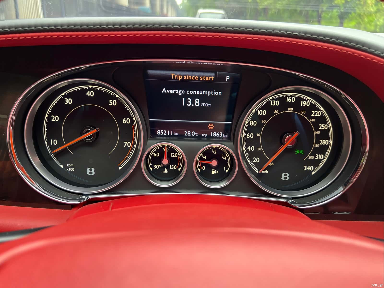 Bentley Flying Spur, 2018 13