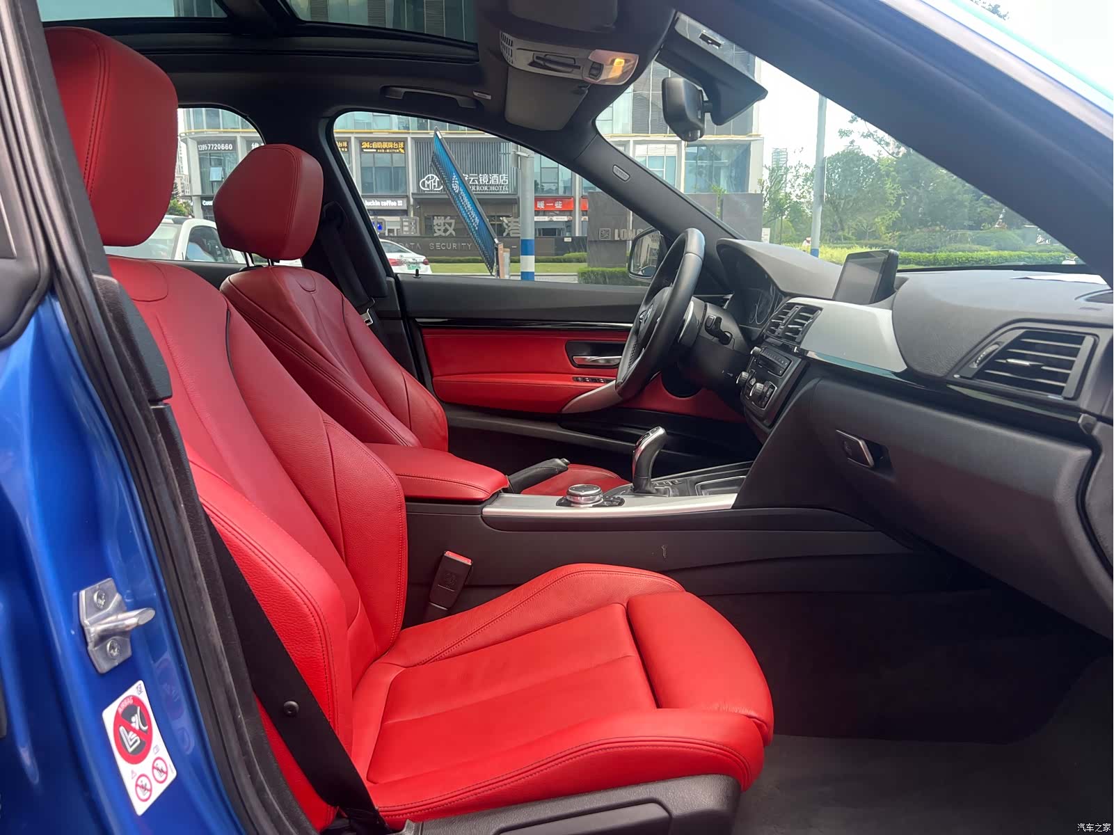 BMW 3 Series, 2016 12
