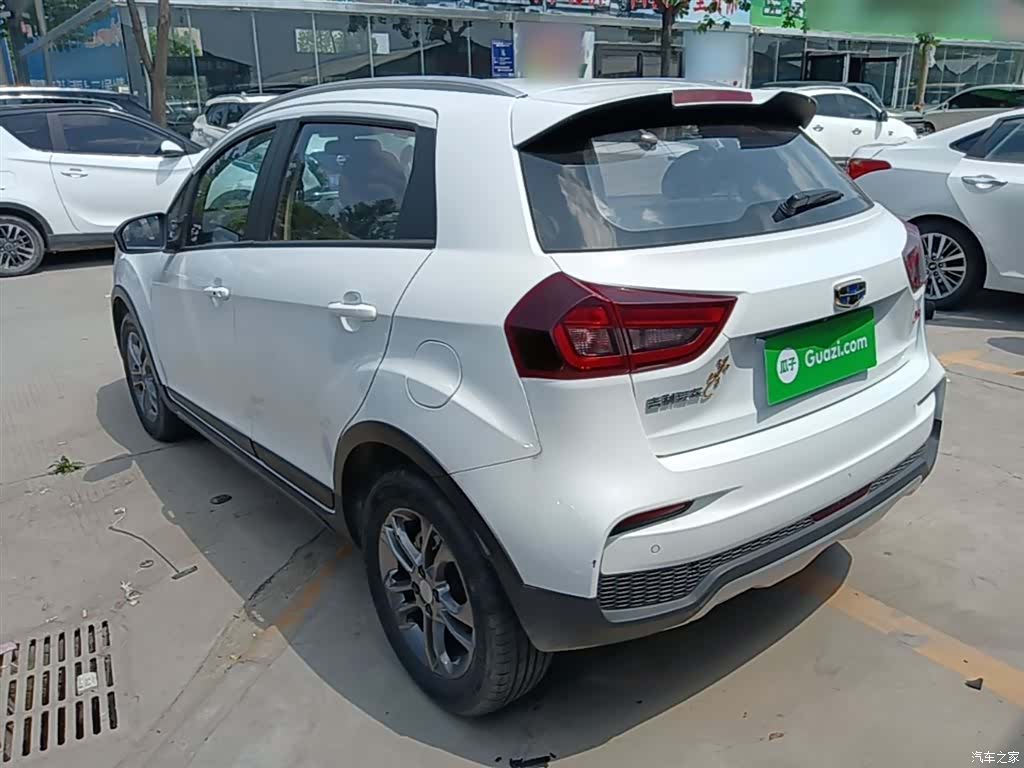 Geely X3, 2020 все фото