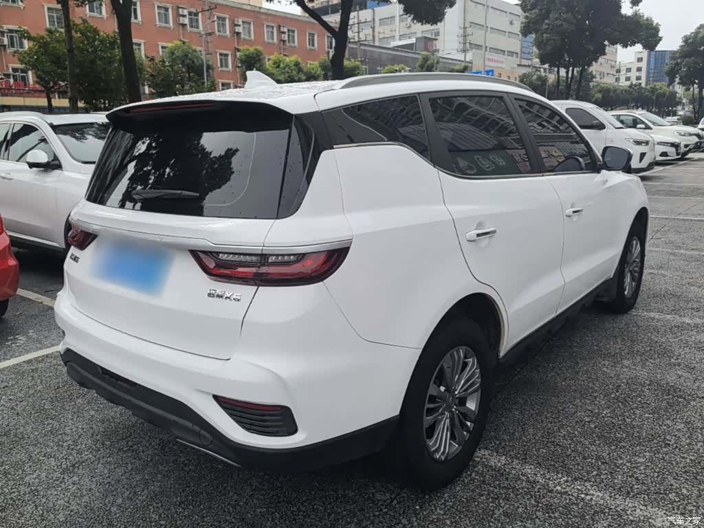 Geely X6, 2021 7
