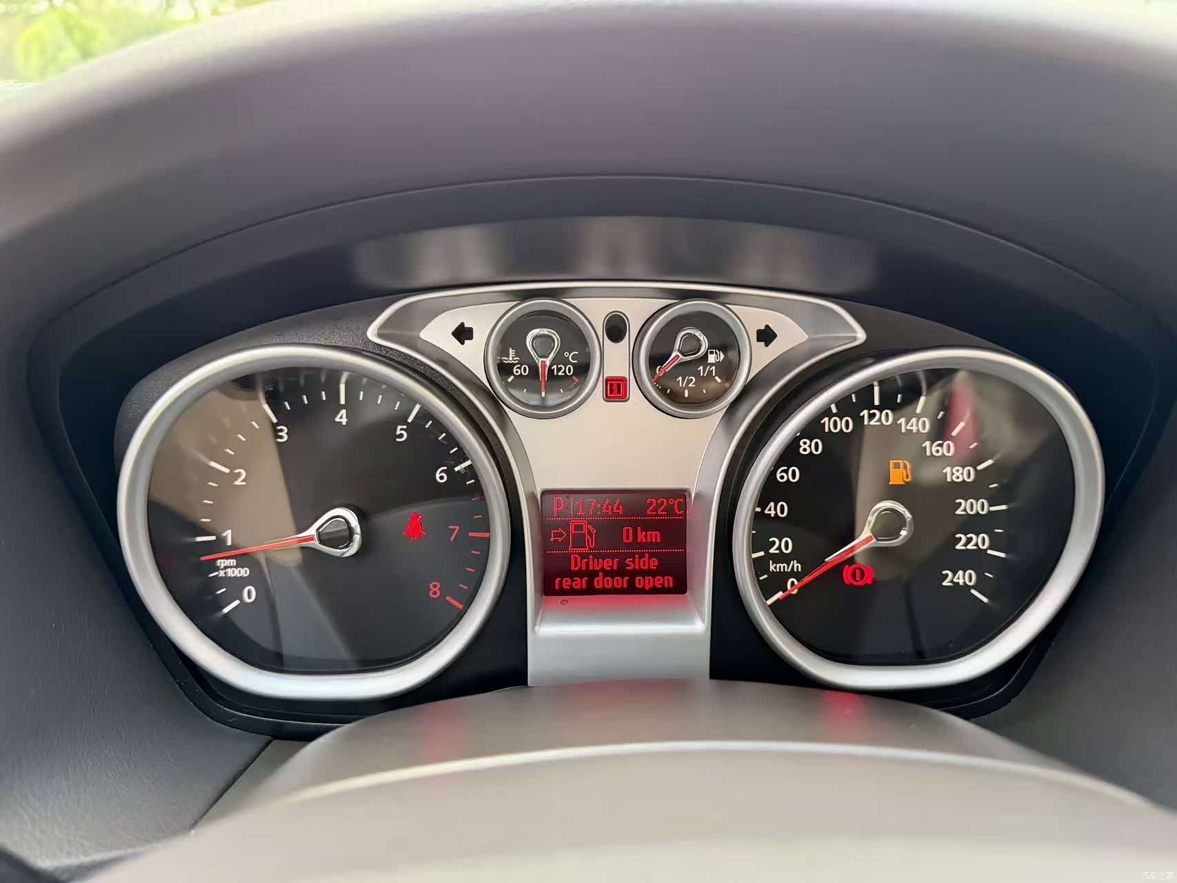 Ford Focus, 2014 13