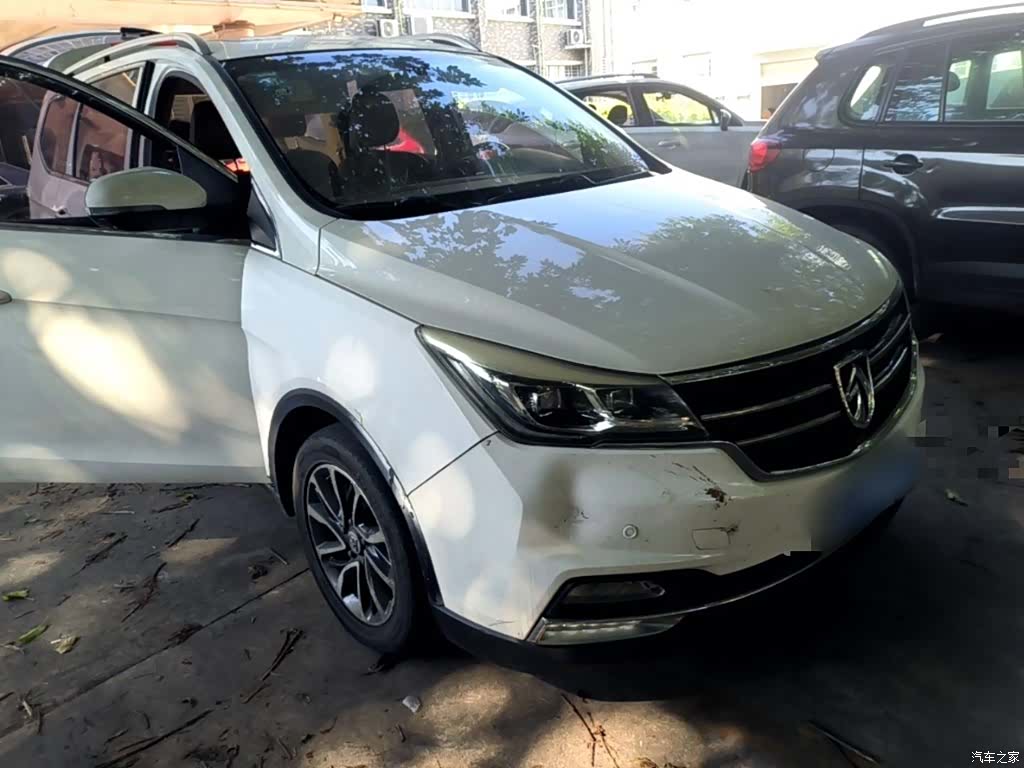 Wuling 730, 2018 4