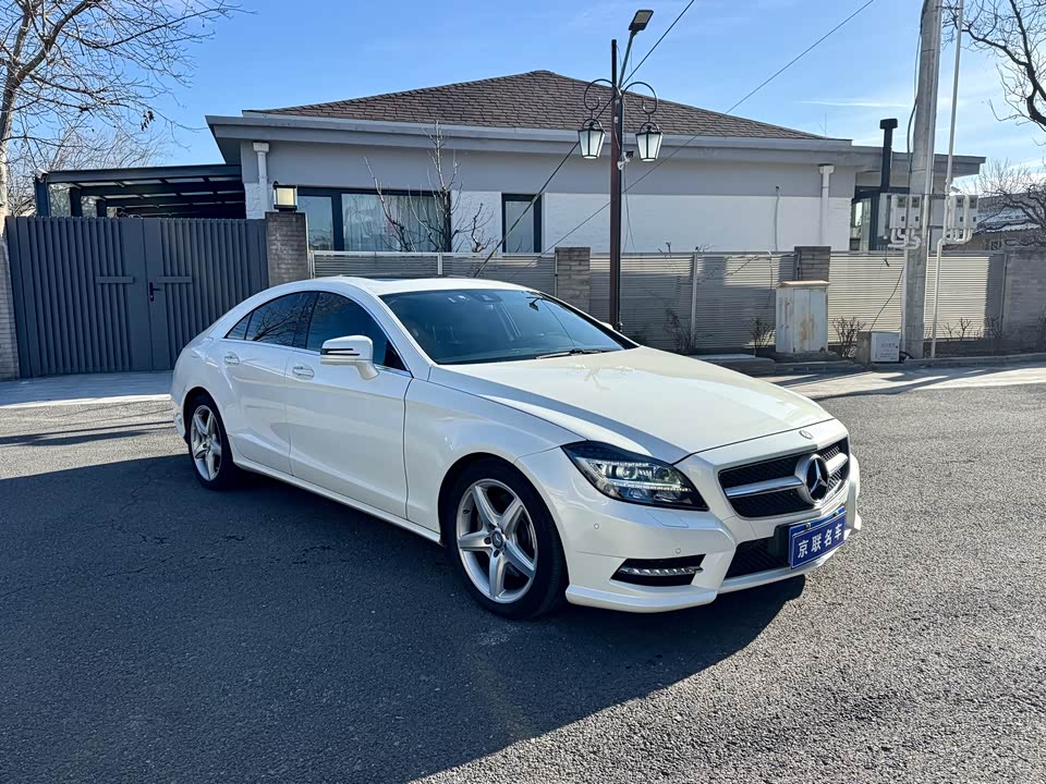 Mercedes-Benz CLS