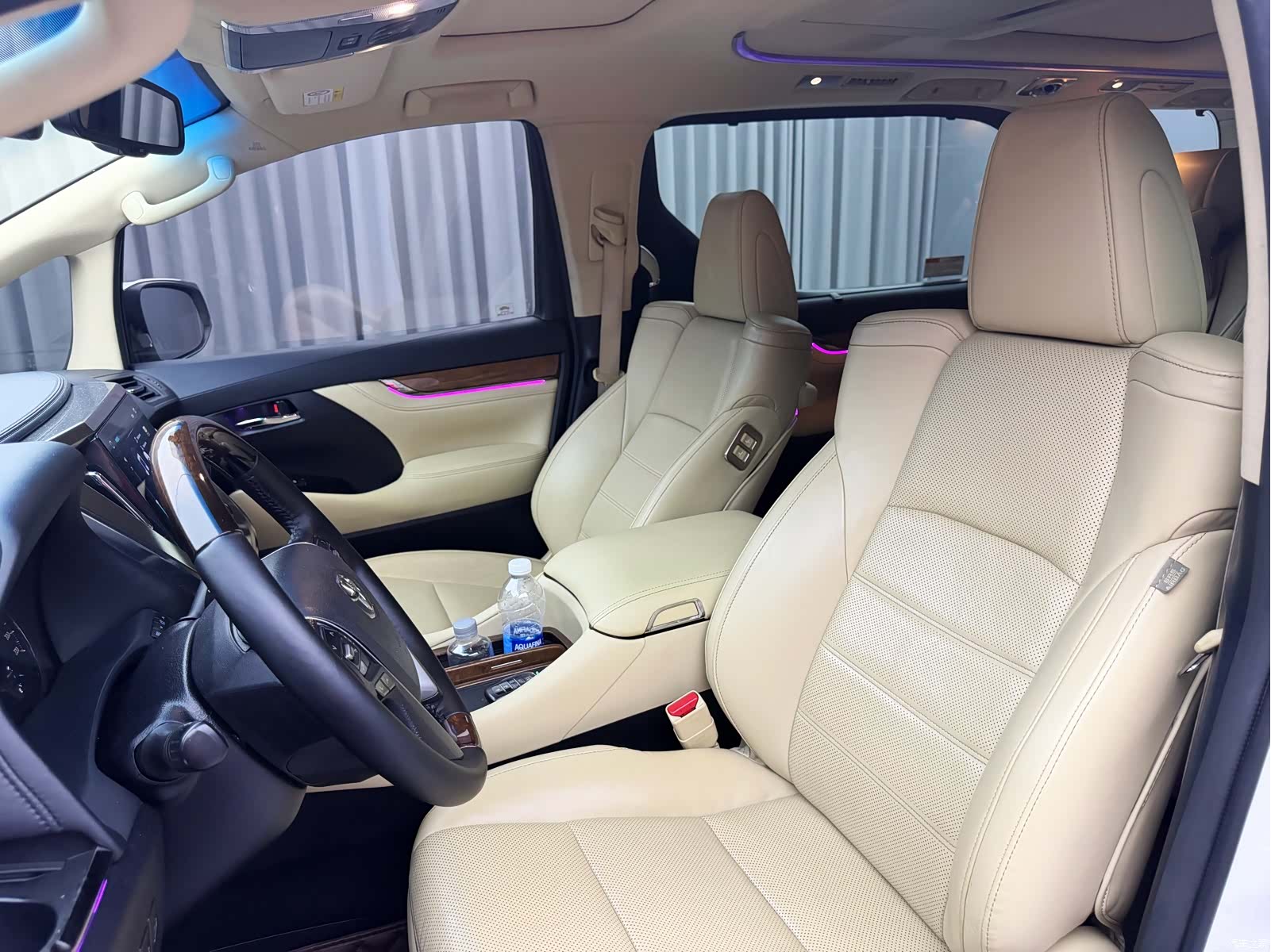 Toyota Alphard, 2016 21