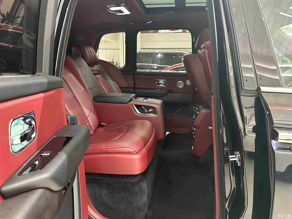 Rolls-Royce Cullinan, 2020 21