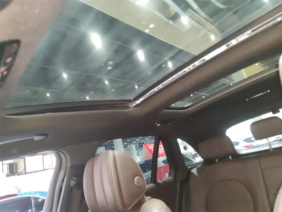 Mercedes-Benz GLC Mercedes-Benz GLC