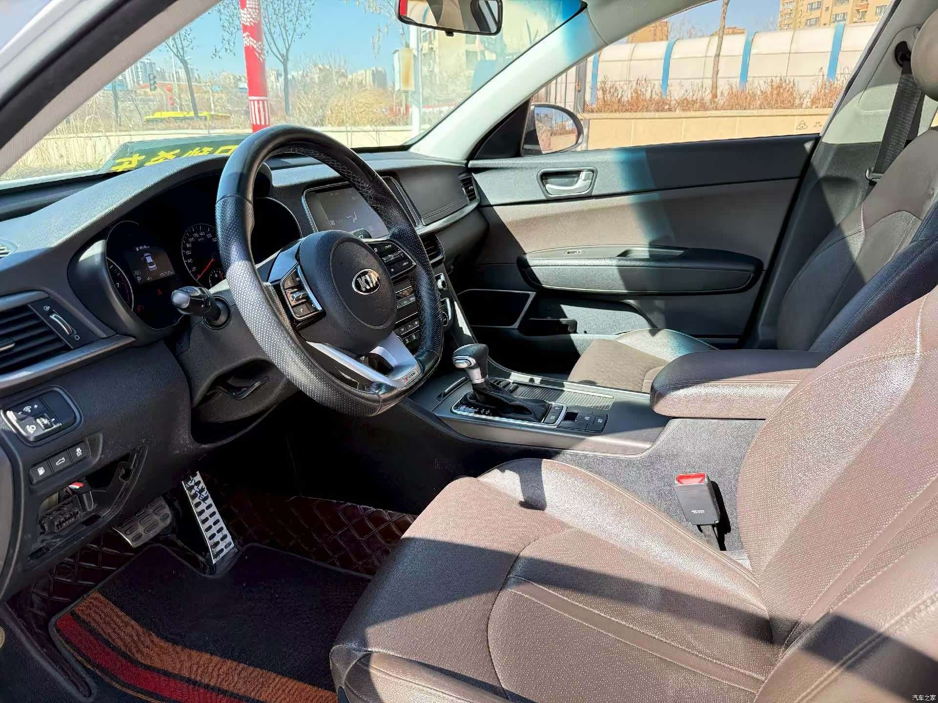 Kia K5, 2013 6