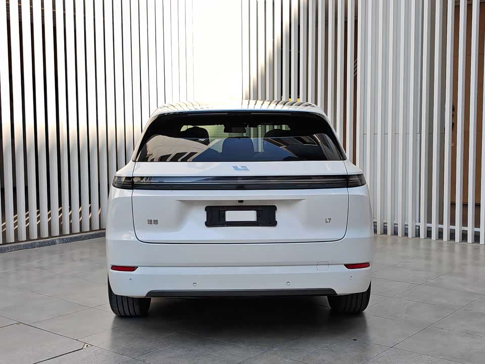 Li Auto Ideal L7