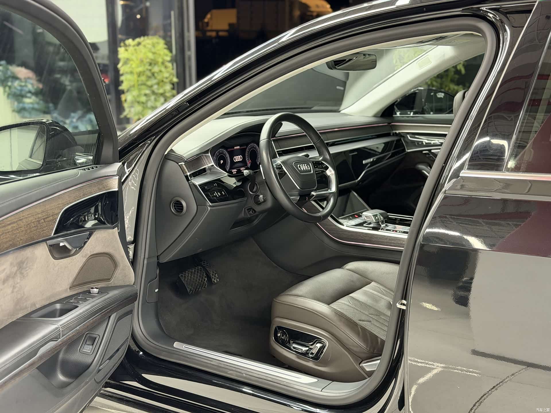 Audi A8L, 2020 9