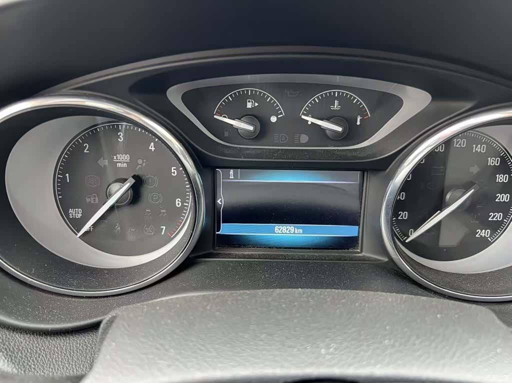 Buick Envision Plus, 2020 11