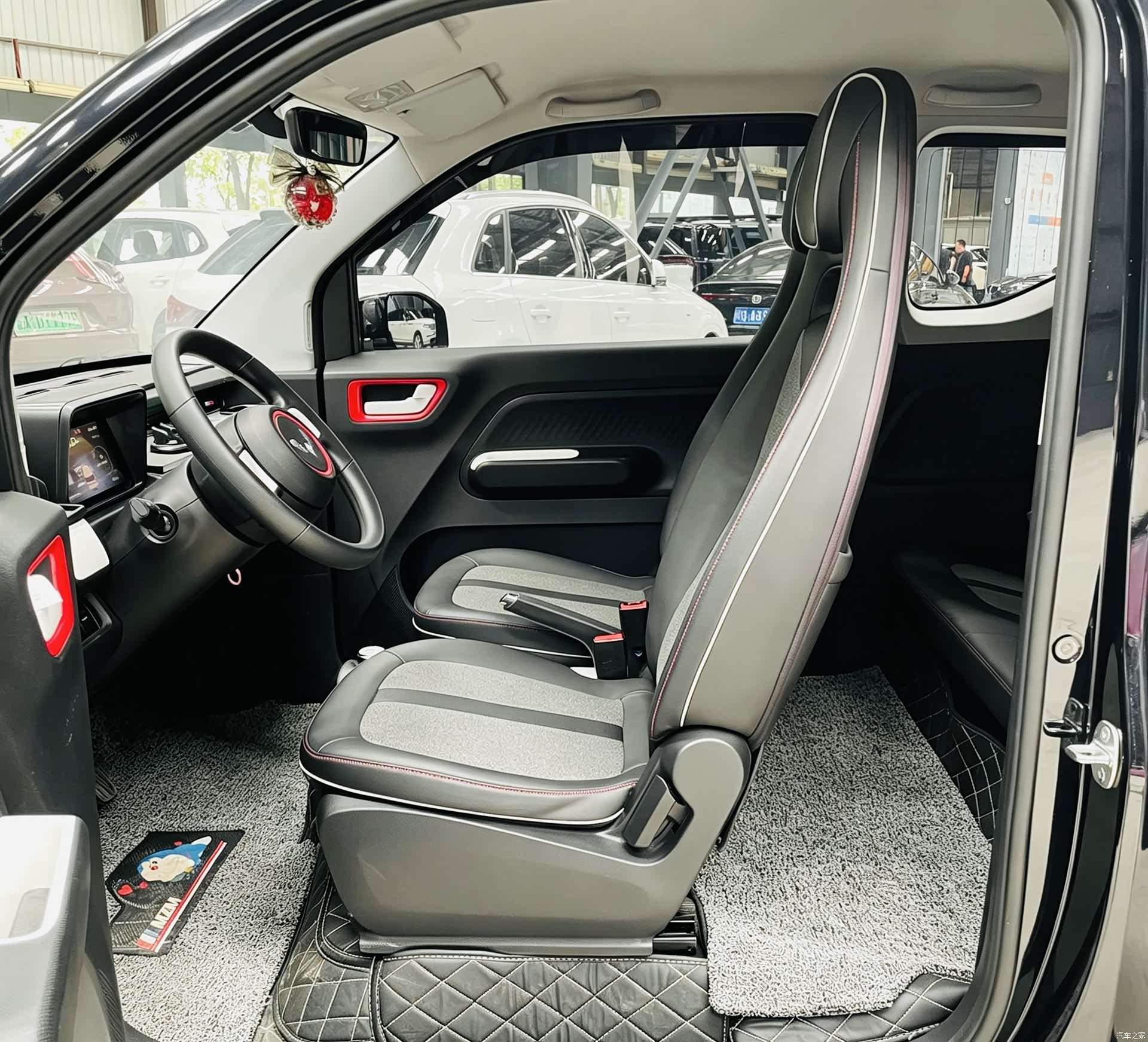 Wuling MINIEV, 2024 4