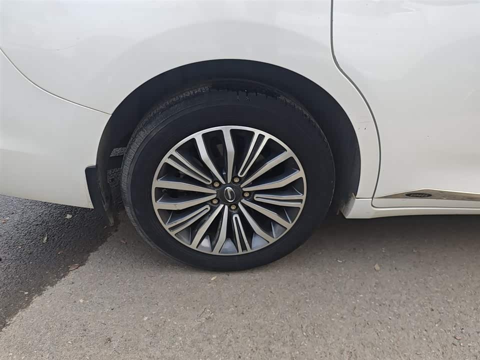 Trumpchi Trumpchi M6