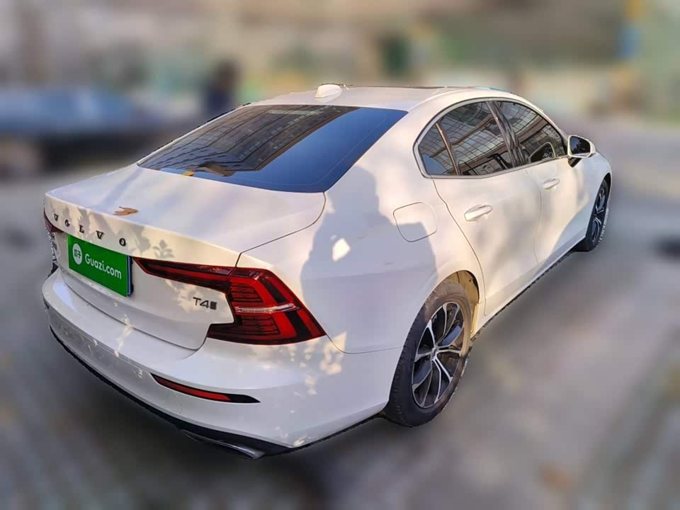 Volvo S60
