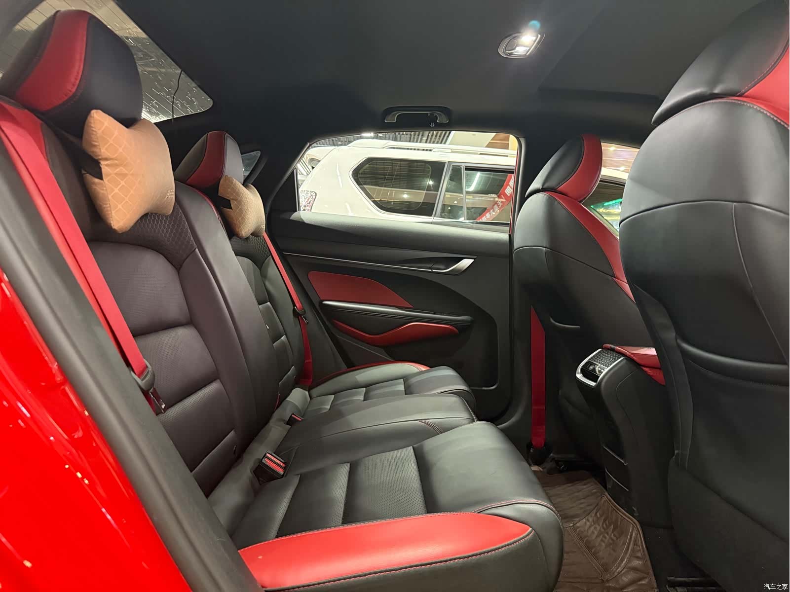 Geely Binray, 2020 23