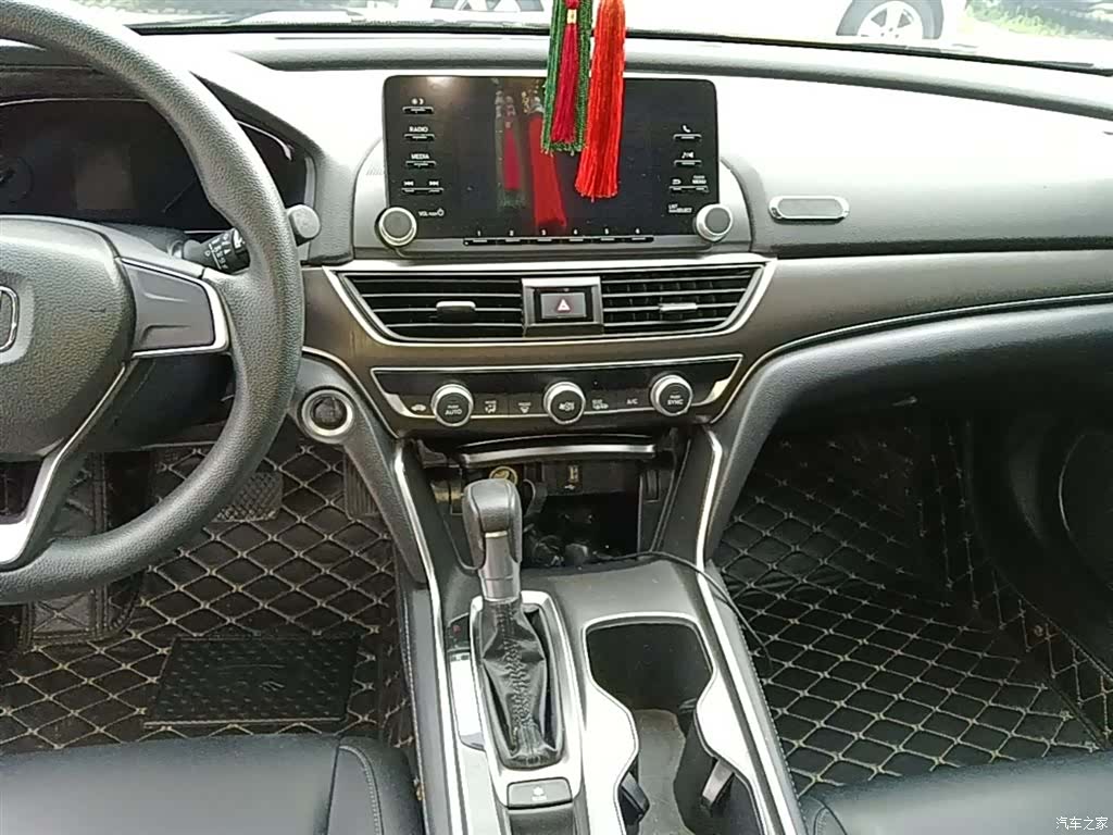 Honda Accord, 2020 13