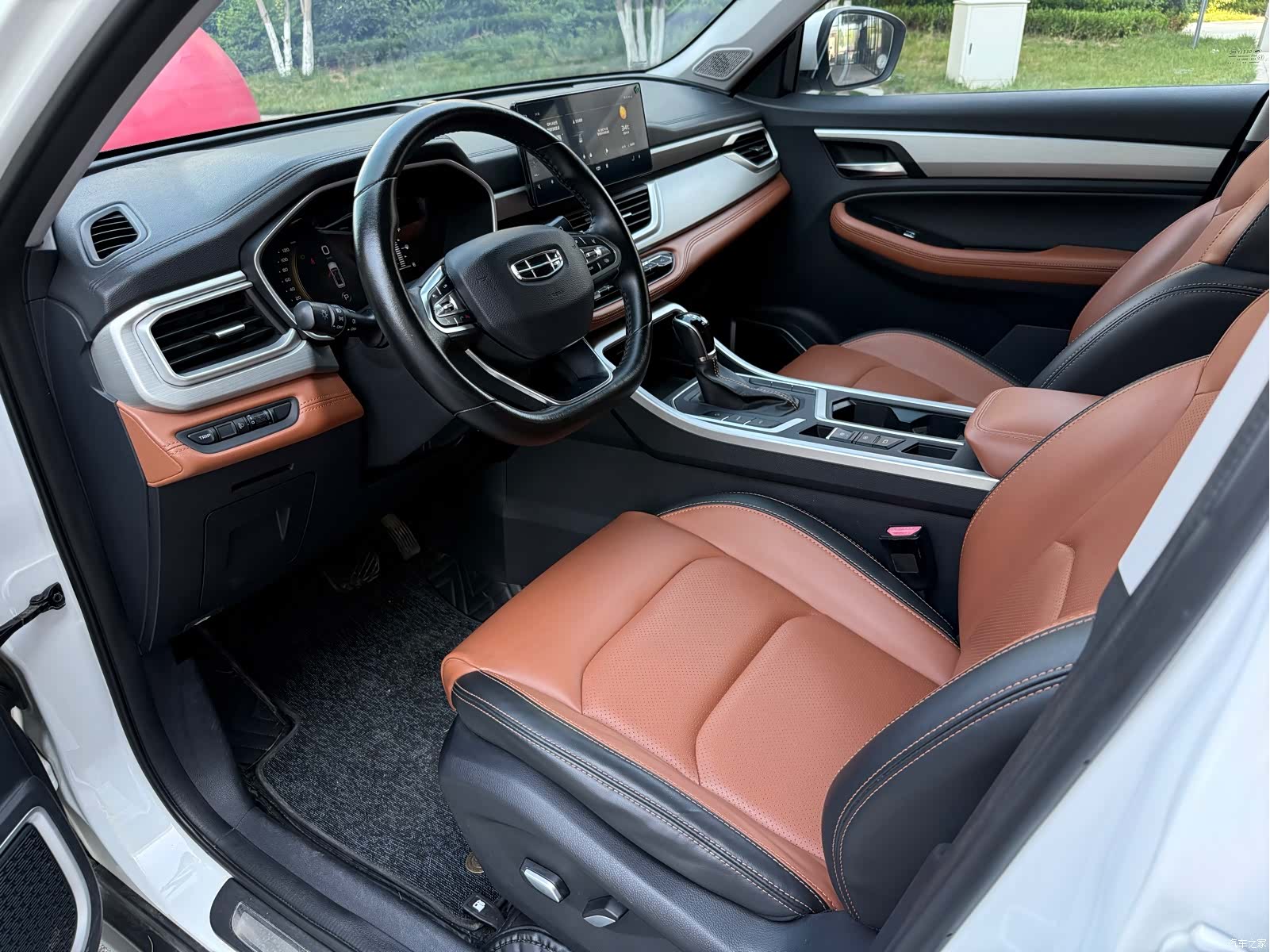 Geely X6, 2019 6