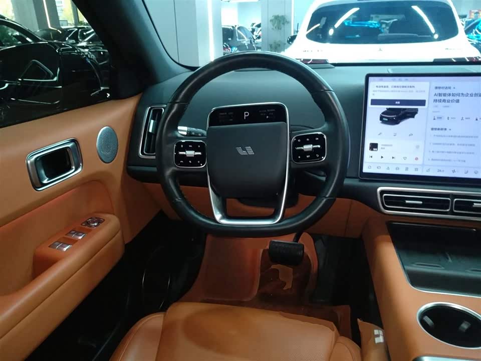 Li Auto Ideal L6