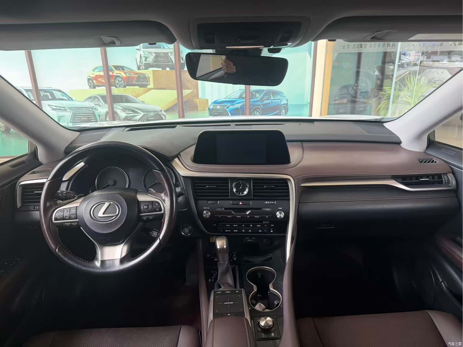 Lexus RX, 2022 4