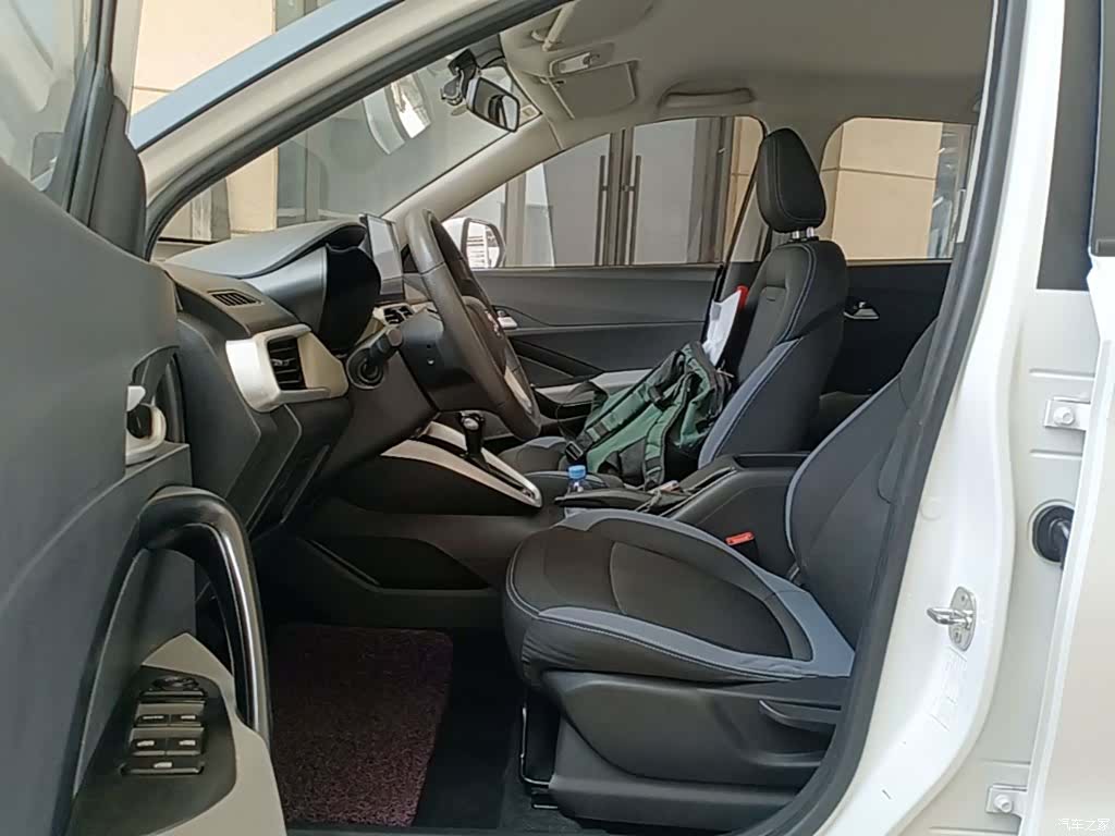 Wuling 510, 2021 16