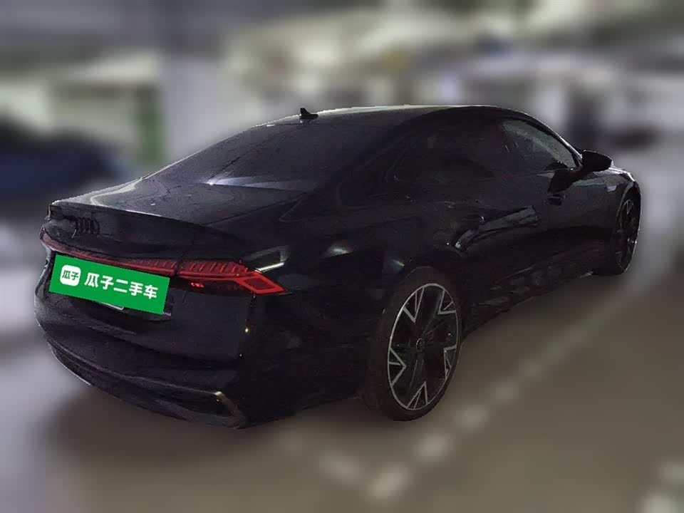 Audi A7L