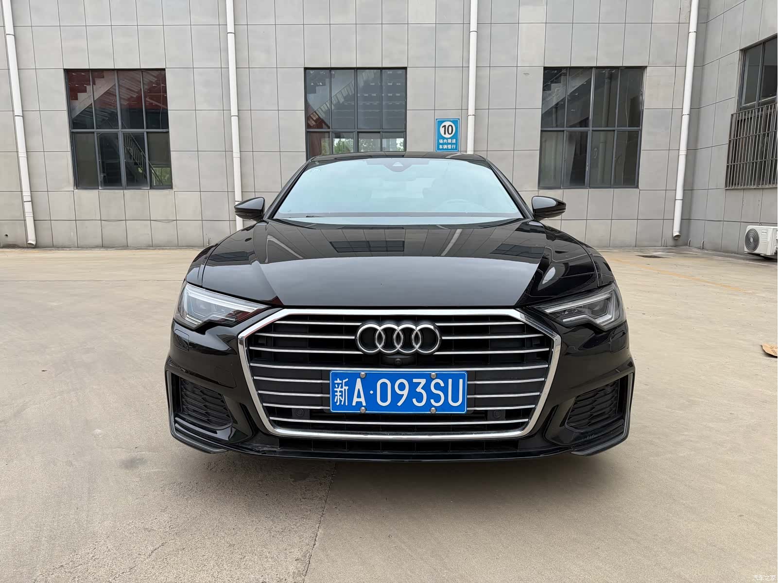 Audi A6L, 2022 2