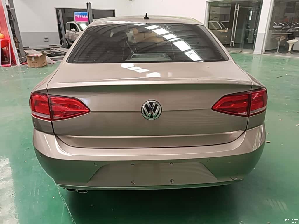 Volkswagen Lamando, 2017 6
