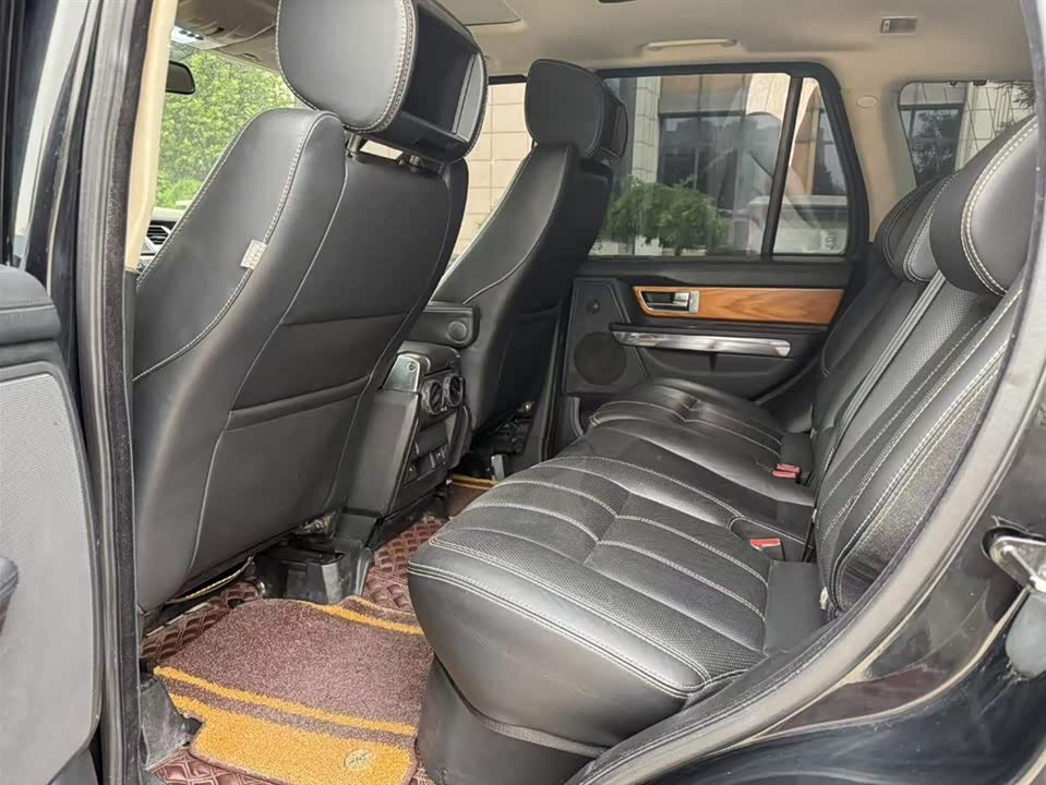 Land Rover Range Rover Sport Land Rover Range Rover Sport