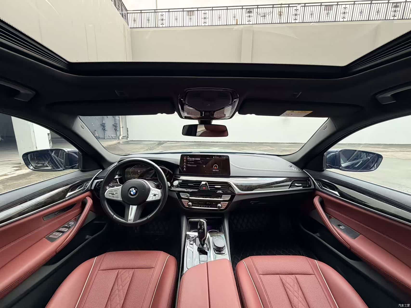 BMW 5 Series, 2023 все фото