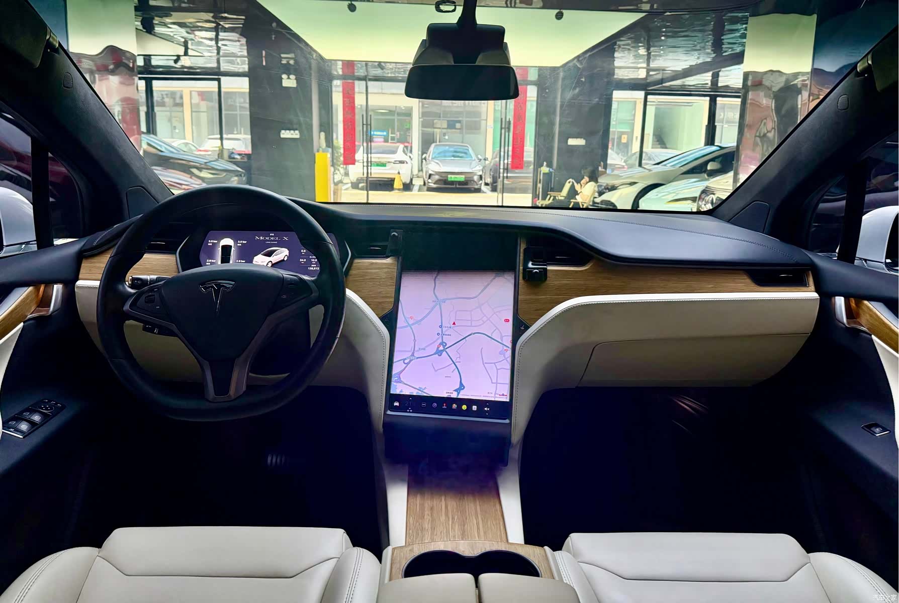 Tesla Model X, 2019 8