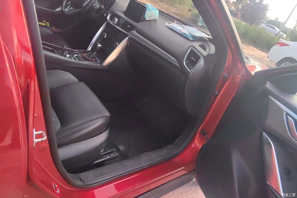 Mazda CX-4, 2017 8