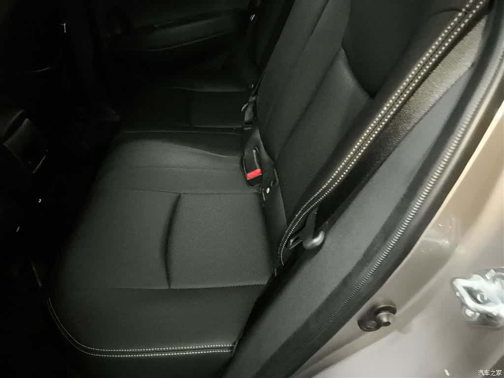 Toyota Frontlander, 2024 17
