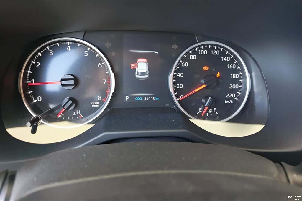 Toyota Wildlander, 2023 14
