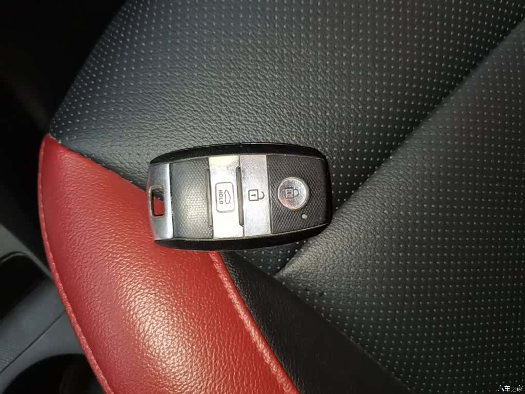 Kia KX, 2018 17
