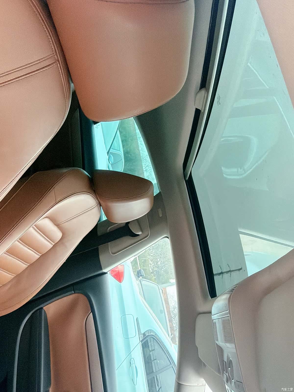 Volkswagen CC, 2011 17