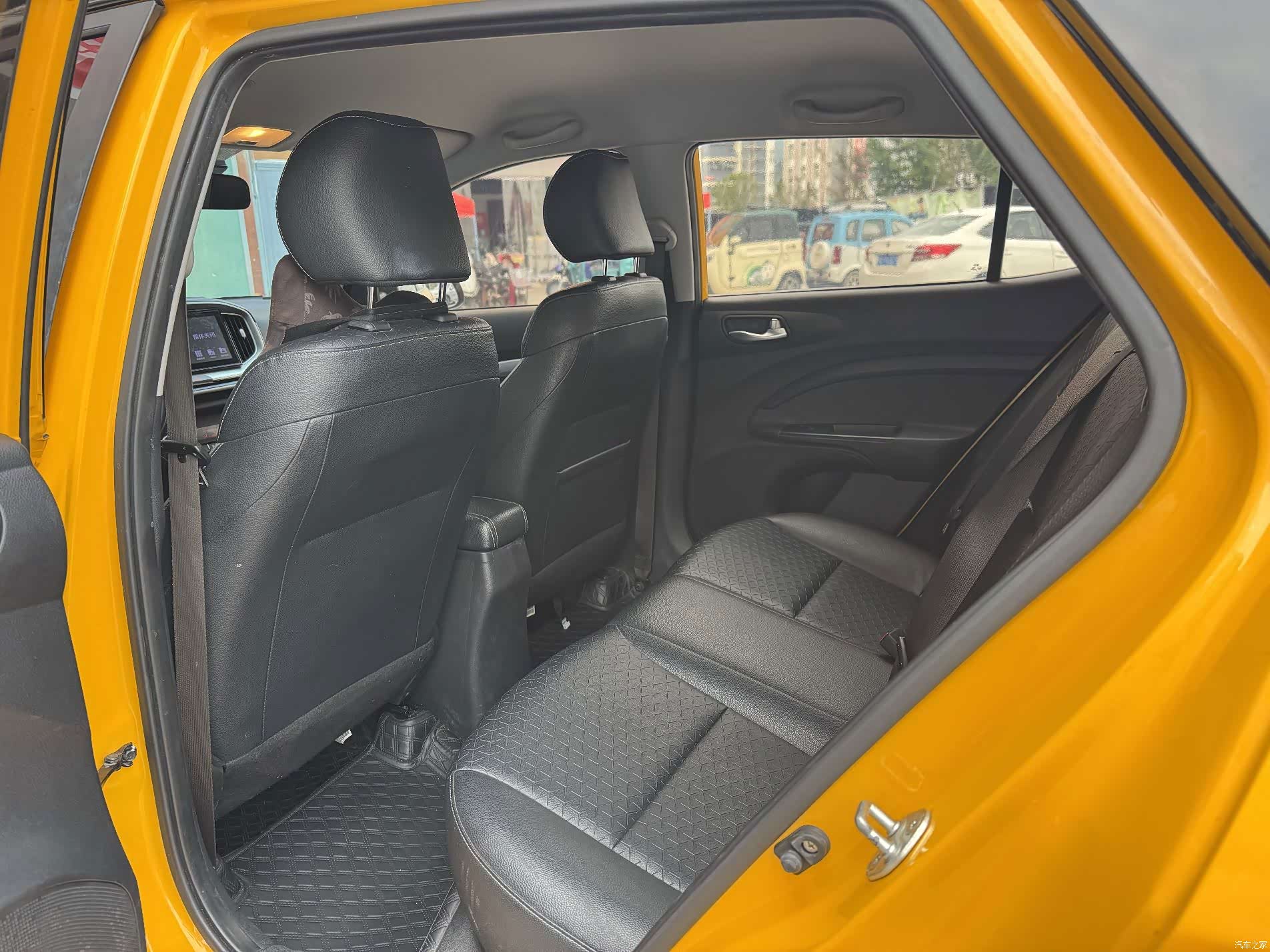 Kia KX1, 2019 7