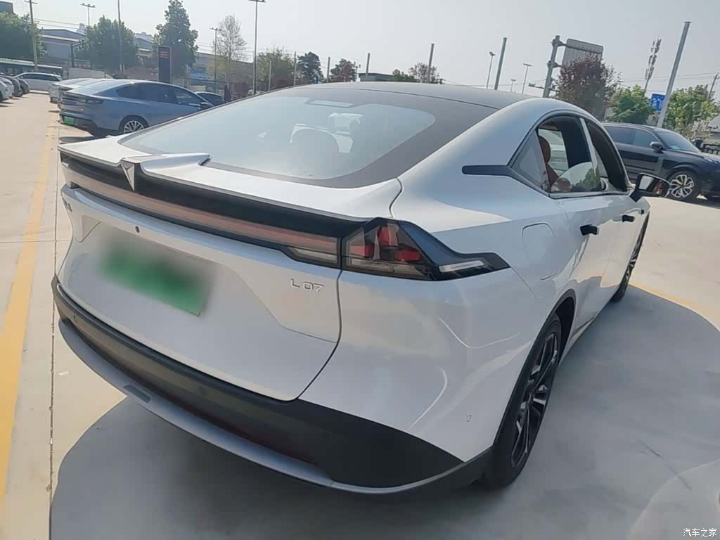 Deepal L07, 2024 7